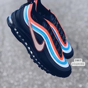 Meet your Posher, Deangelo